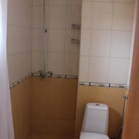 招待所 Kostovi 3*