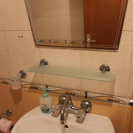 Kostovi 3* 普里莫尔斯科